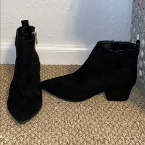 Black ankle high heels